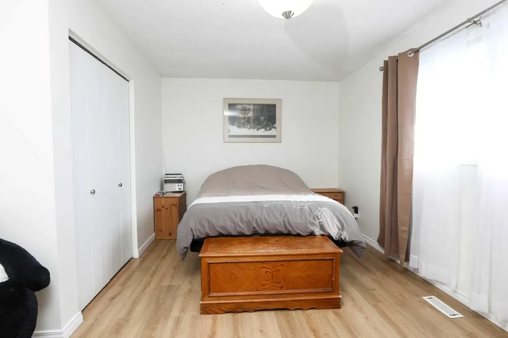 101 Temple Boulevard W Lethbridge AB T1K 5K1