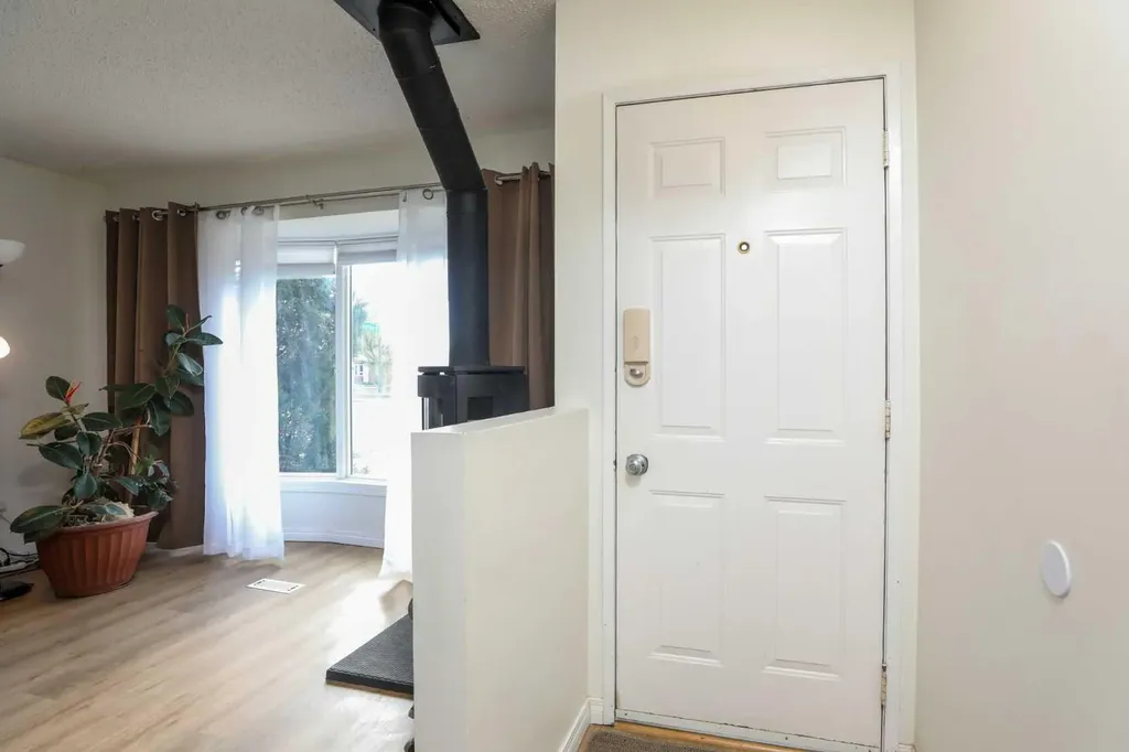 101 Temple Boulevard W Lethbridge AB T1K 5K1