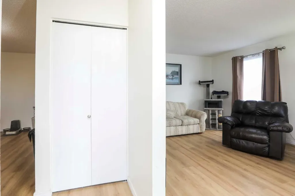 101 Temple Boulevard W Lethbridge AB T1K 5K1