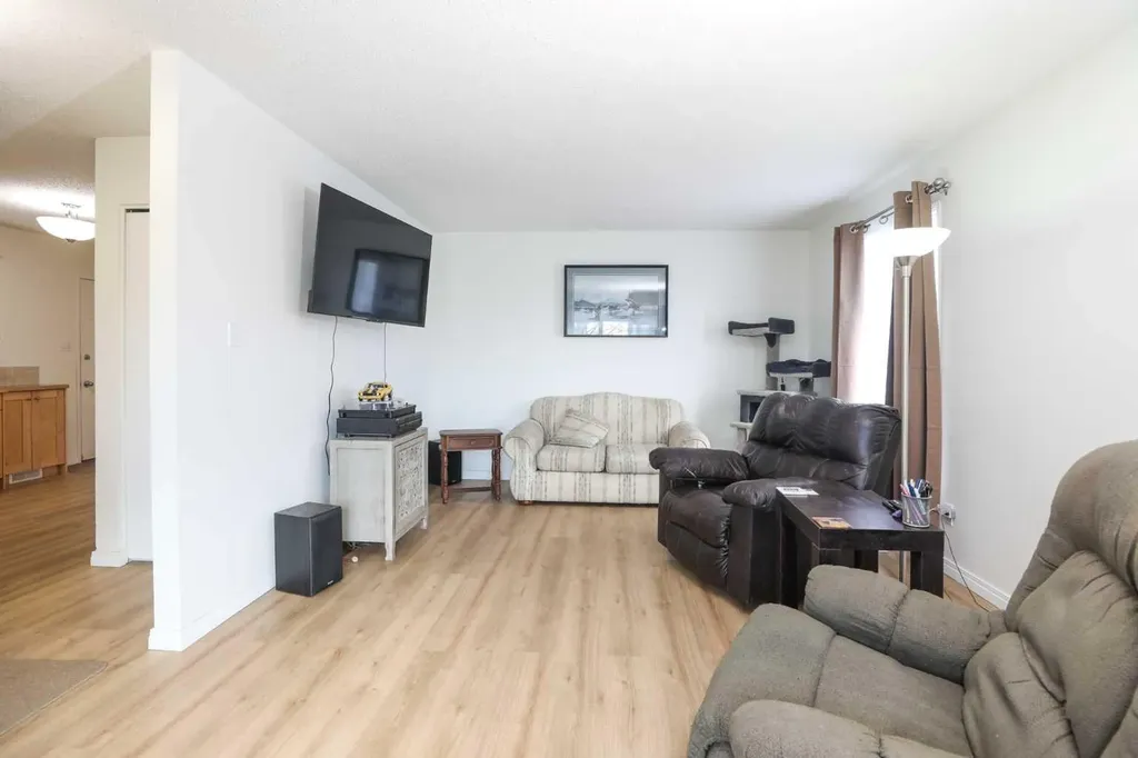 101 Temple Boulevard W Lethbridge AB T1K 5K1