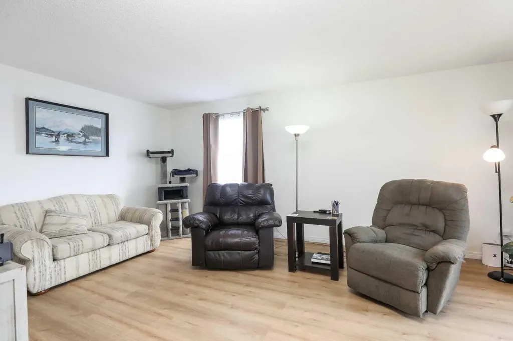 101 Temple Boulevard W Lethbridge AB T1K 5K1