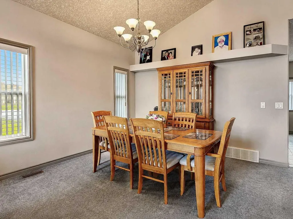 12605 Lakeshore Drive Grande Prairie AB T8X 8C6