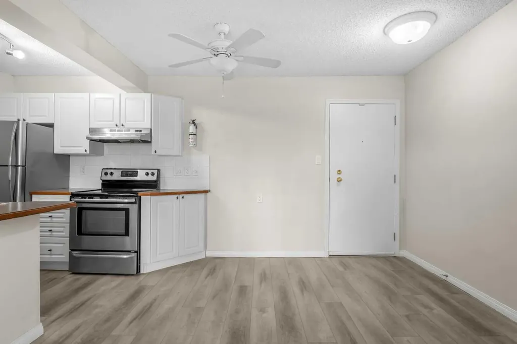 1330 15 Avenue SW Calgary AB T3C 3N7