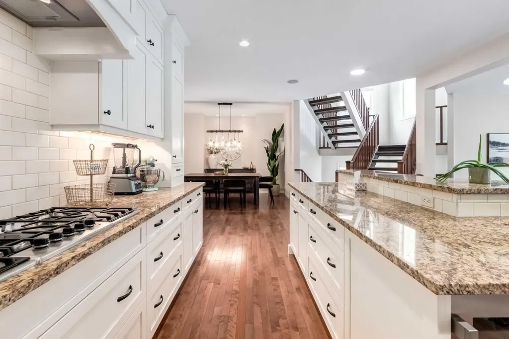 280 Tuscany Estates Rise NW Calgary AB T3L 0C5
