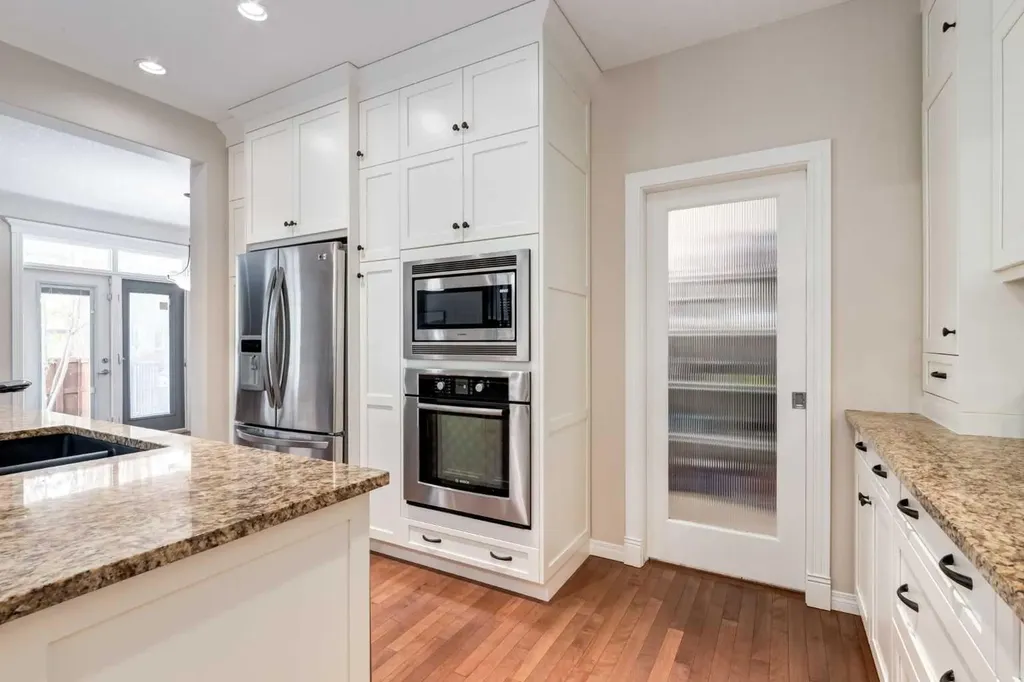 280 Tuscany Estates Rise NW Calgary AB T3L 0C5