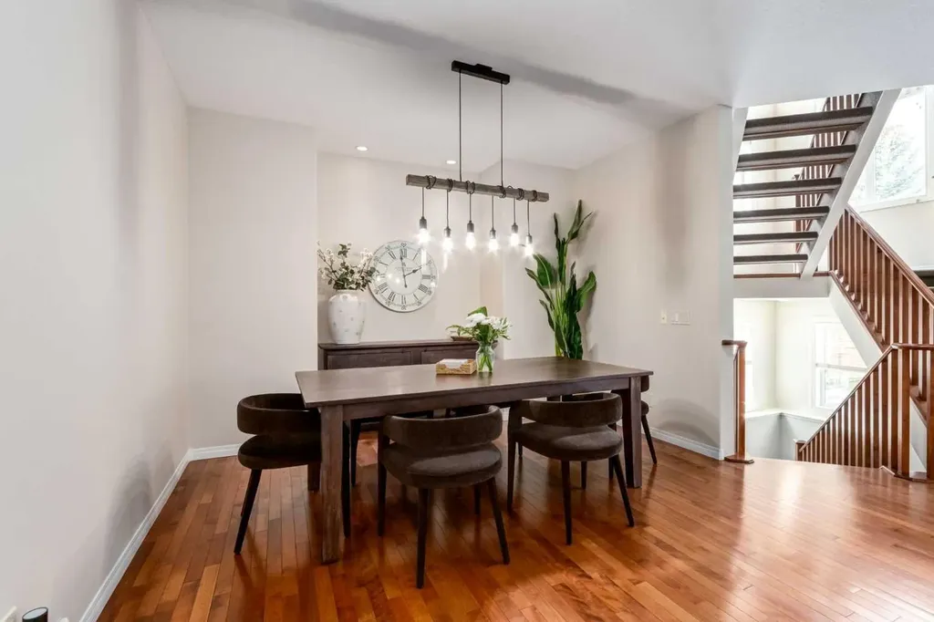280 Tuscany Estates Rise NW Calgary AB T3L 0C5