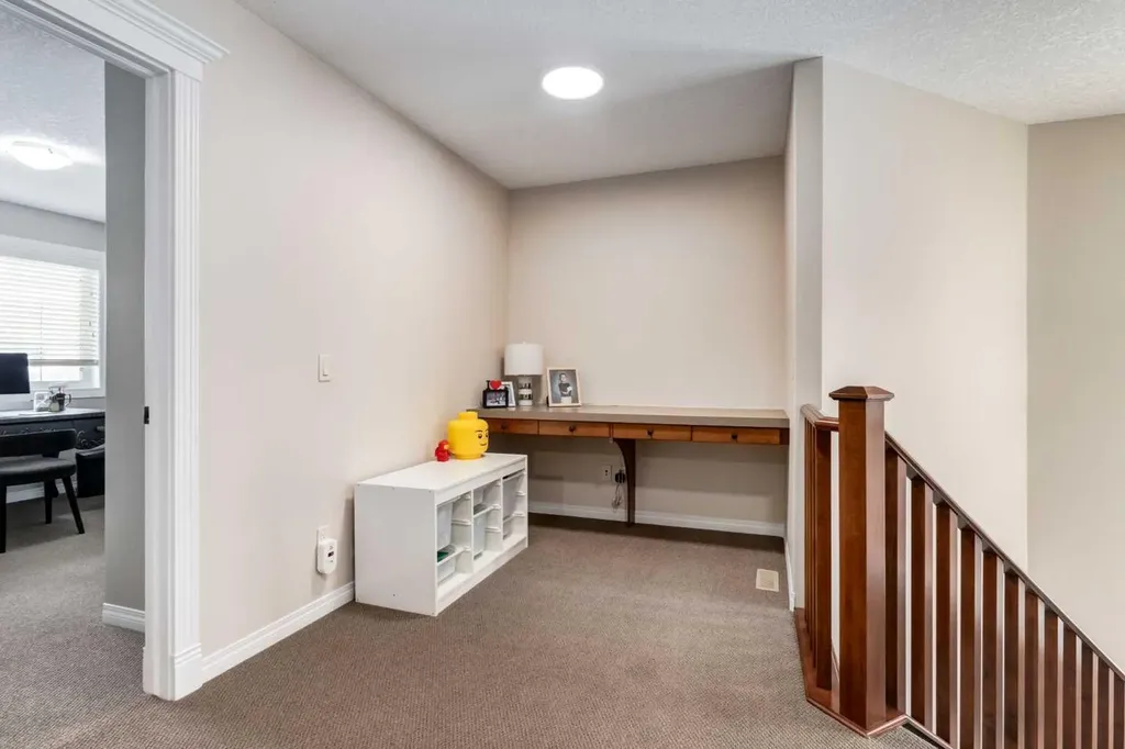 280 Tuscany Estates Rise NW Calgary AB T3L 0C5