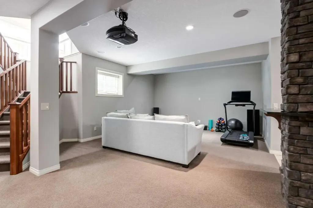 280 Tuscany Estates Rise NW Calgary AB T3L 0C5