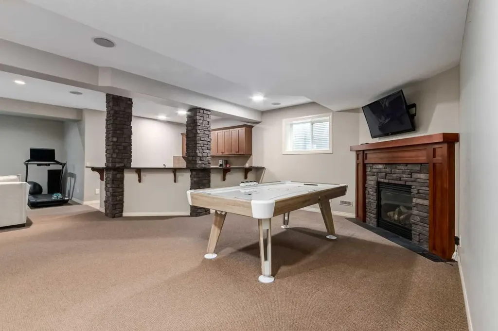 280 Tuscany Estates Rise NW Calgary AB T3L 0C5