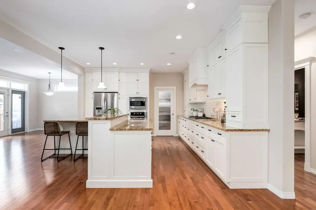 280 Tuscany Estates Rise NW Calgary AB T3L 0C5
