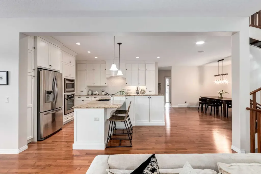 280 Tuscany Estates Rise NW Calgary AB T3L 0C5