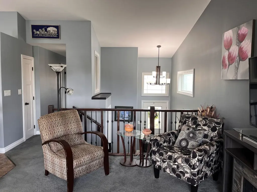 4415 54 Street Rocky Mountain House AB T4T 0B2