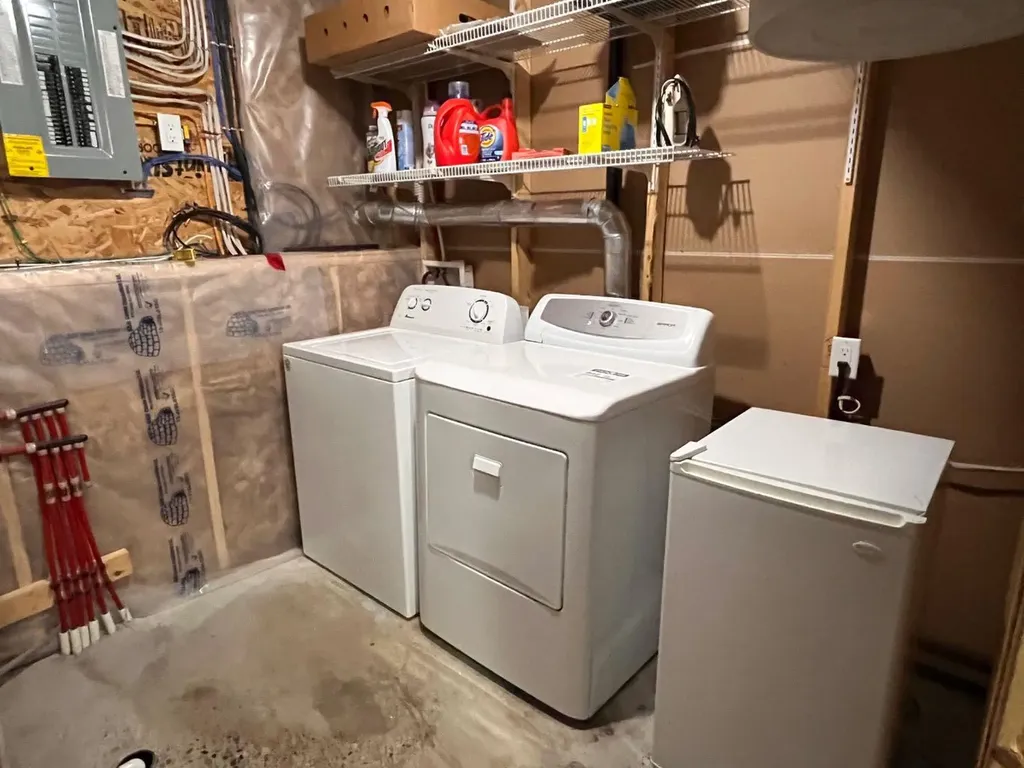 4415 54 Street Rocky Mountain House AB T4T 0B2