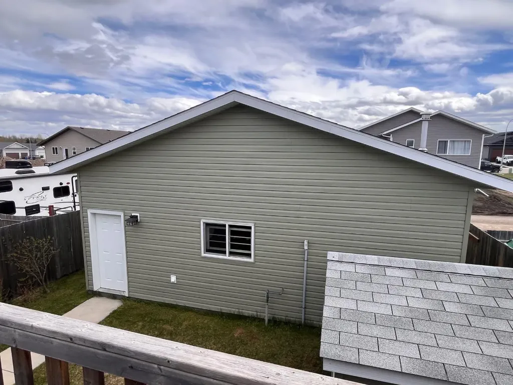 4415 54 Street Rocky Mountain House AB T4T 0B2