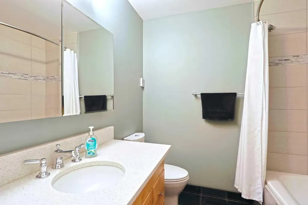 175 Brabourne Road SW Calgary AB T2W 2W2