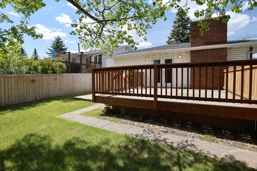 175 Brabourne Road SW Calgary AB T2W 2W2