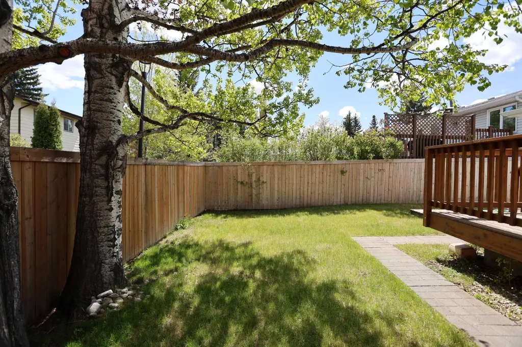 175 Brabourne Road SW Calgary AB T2W 2W2