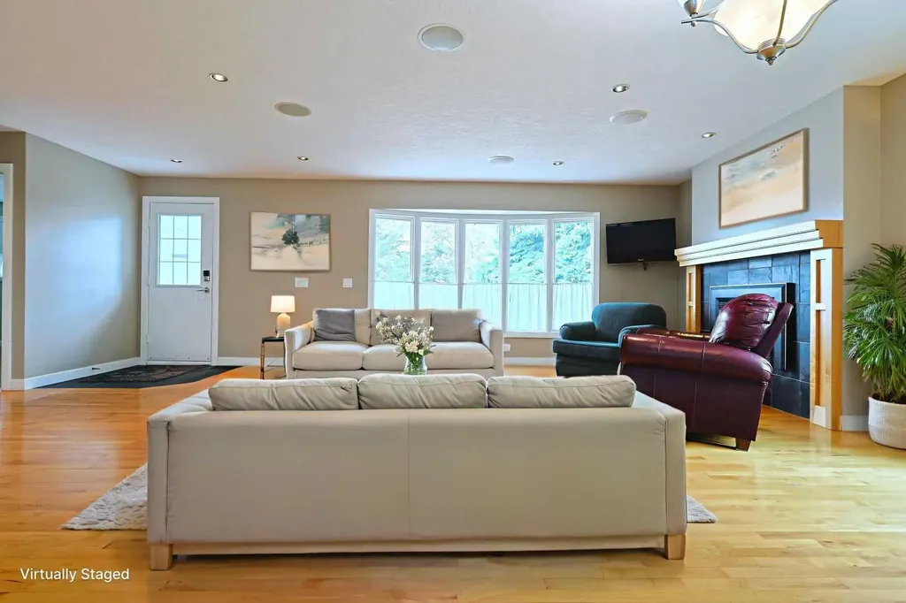 175 Brabourne Road SW Calgary AB T2W 2W2