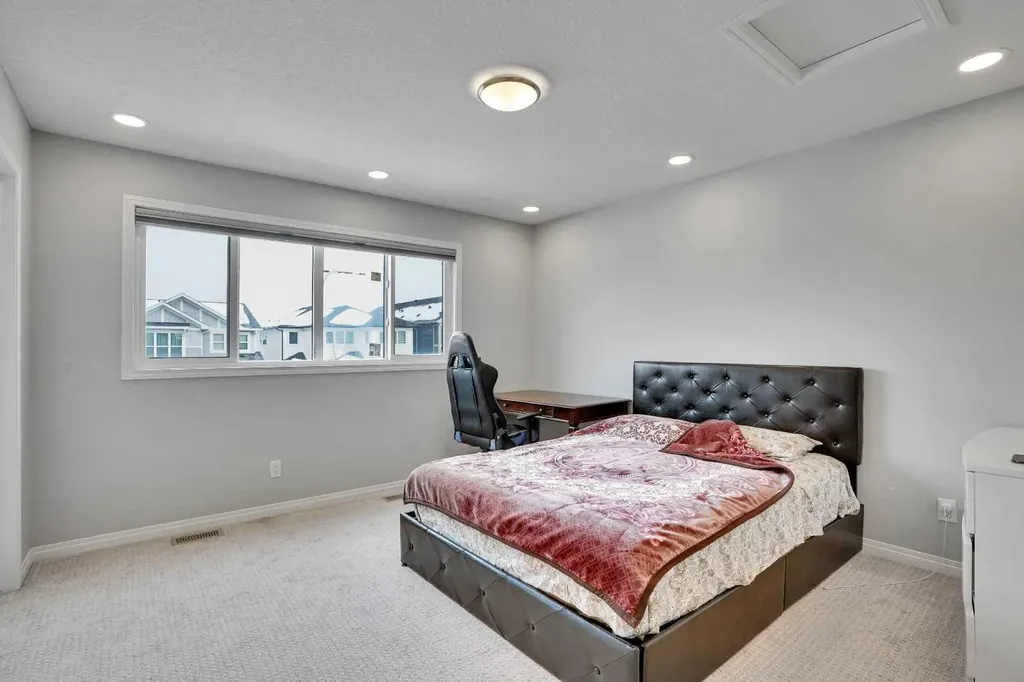 148 Savanna Close NE Calgary AB T3J 0X8