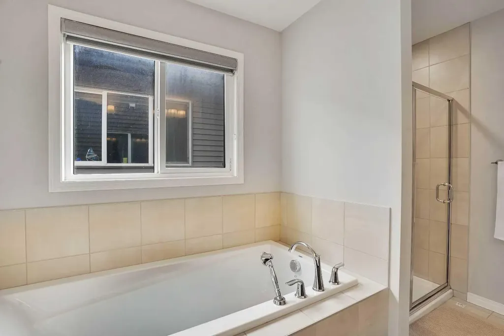 148 Savanna Close NE Calgary AB T3J 0X8