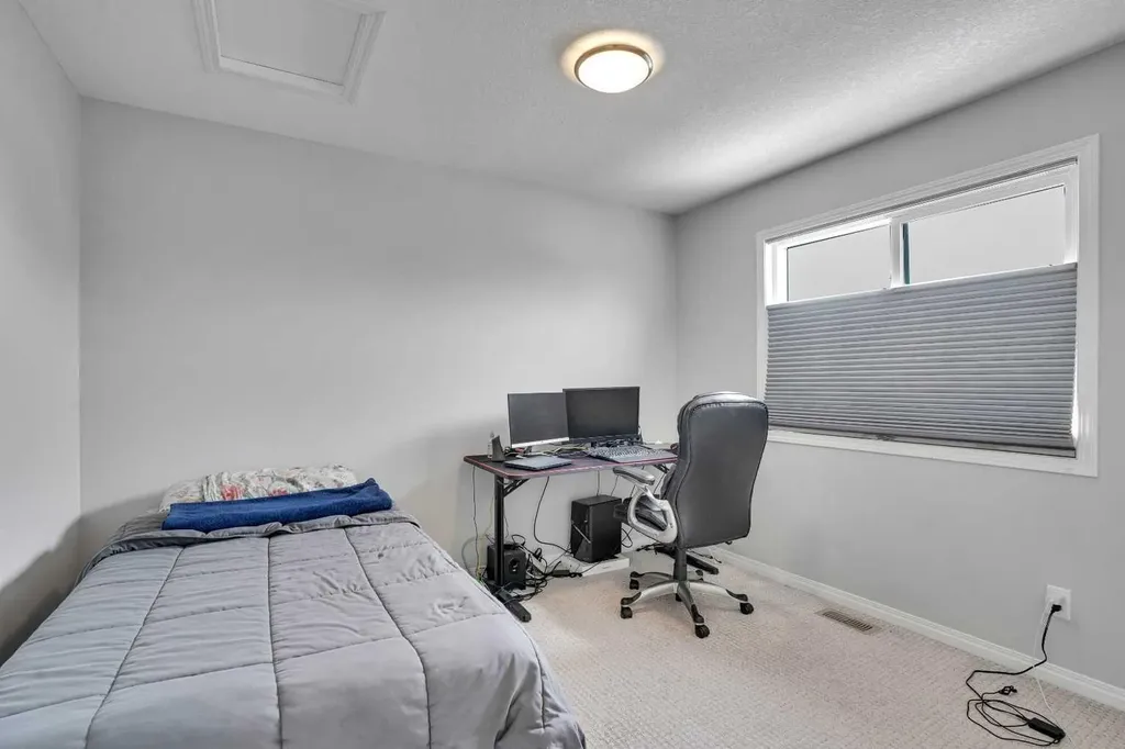 148 Savanna Close NE Calgary AB T3J 0X8