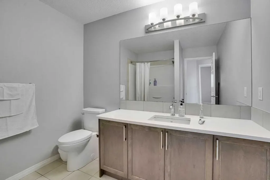 148 Savanna Close NE Calgary AB T3J 0X8
