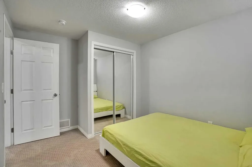 148 Savanna Close NE Calgary AB T3J 0X8