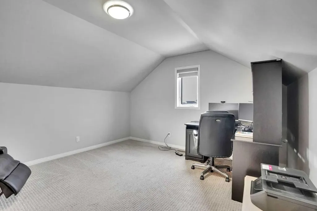148 Savanna Close NE Calgary AB T3J 0X8