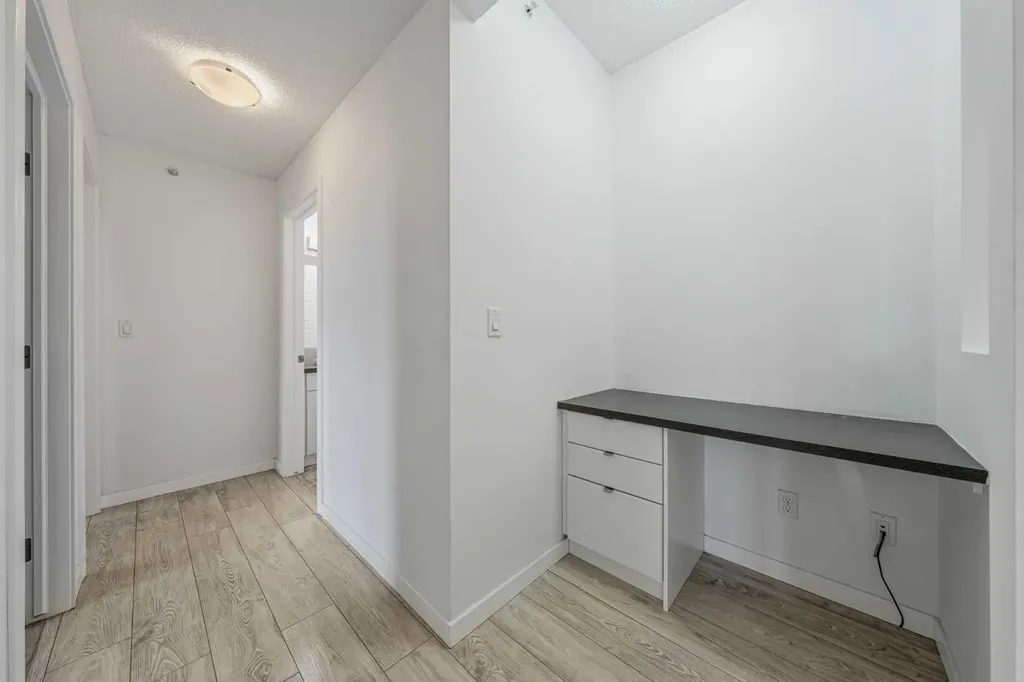 207 Sunset Drive Cochrane AB T4C 0H7