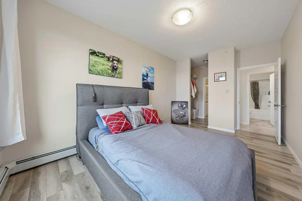 207 Sunset Drive Cochrane AB T4C 0H7
