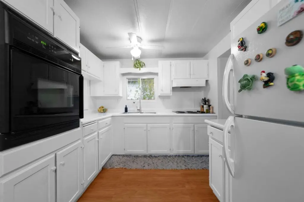 5310 49 Street Daysland AB T0B 1A0