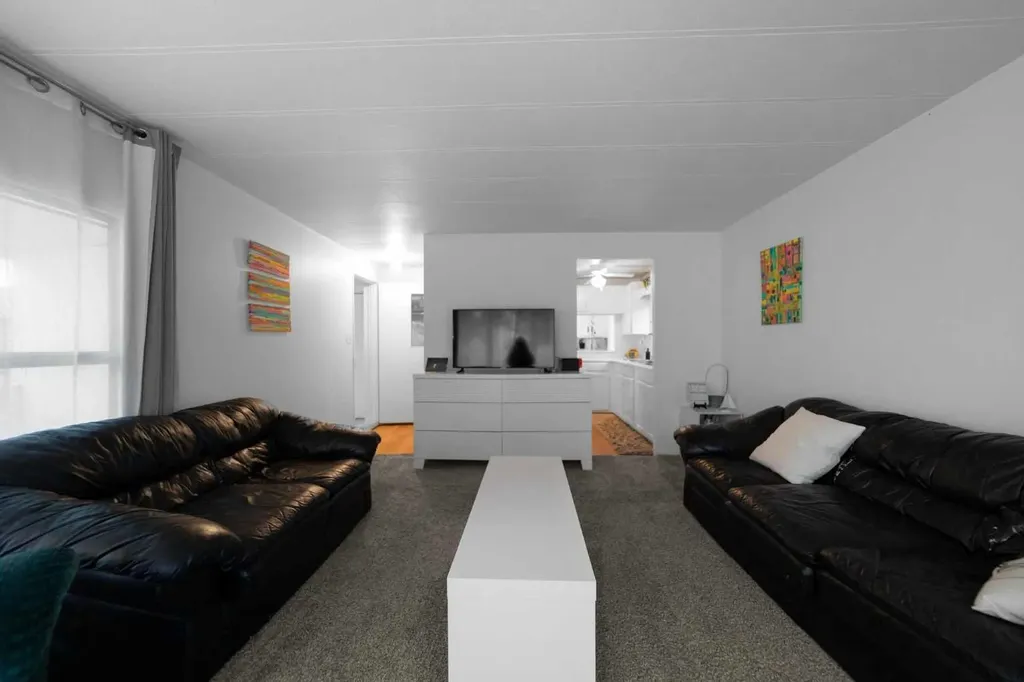 5310 49 Street Daysland AB T0B 1A0