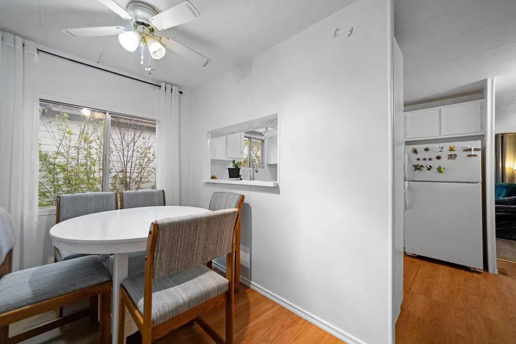 5310 49 Street Daysland AB T0B 1A0