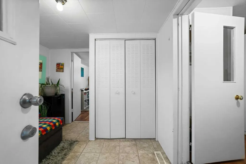 5310 49 Street Daysland AB T0B 1A0