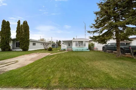 5310 49 Street Daysland AB T0B 1A0