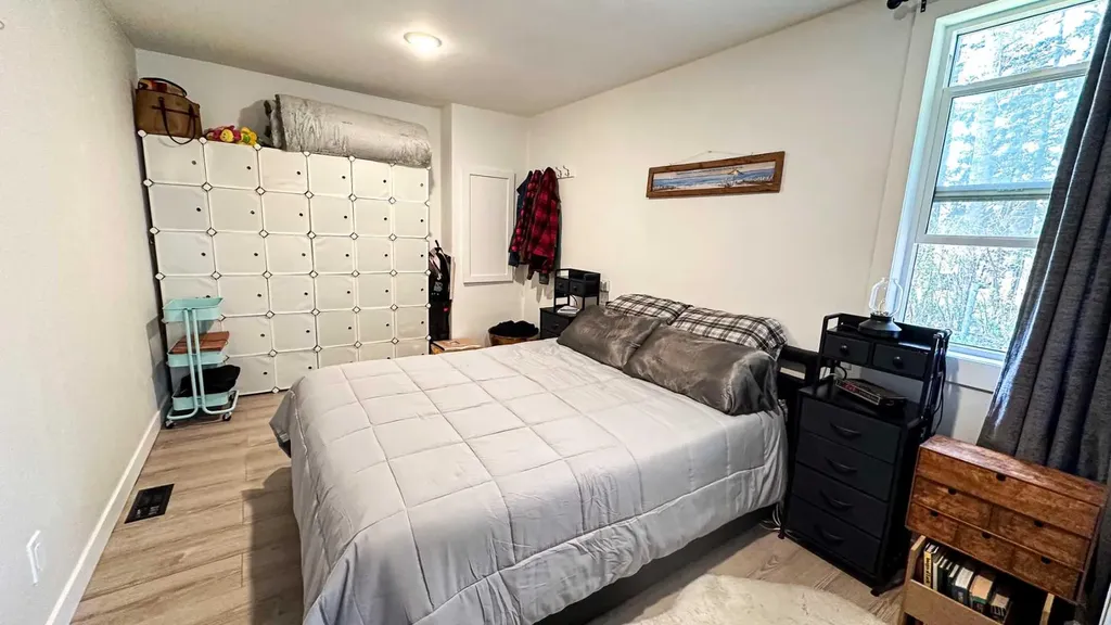 968 1 Avenue NE Sundre AB T0M1X0