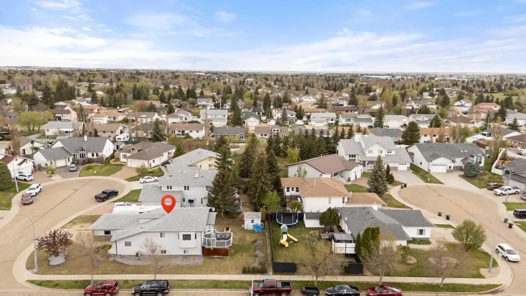 3401 59 Street Close Camrose AB T4V 4y9