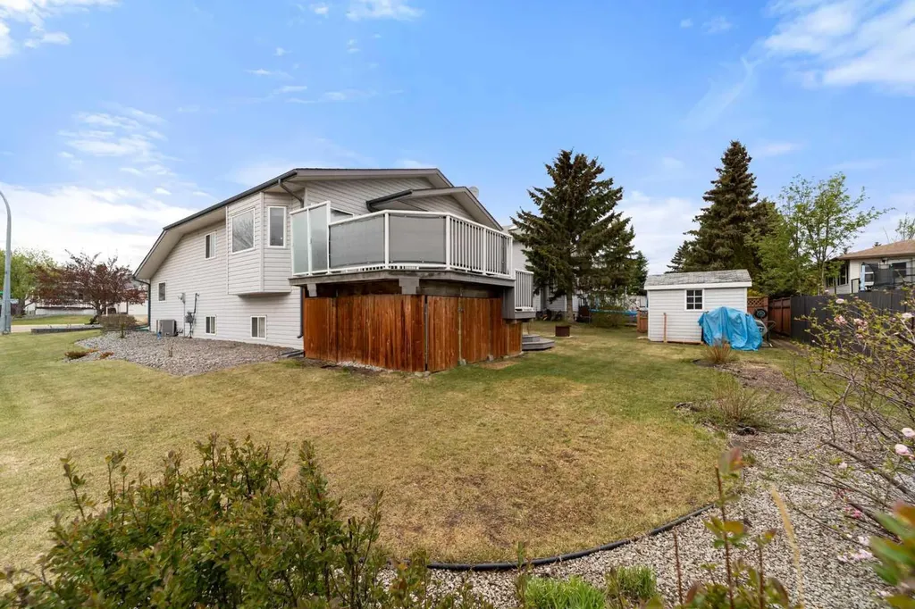 3401 59 Street Close Camrose AB T4V 4y9