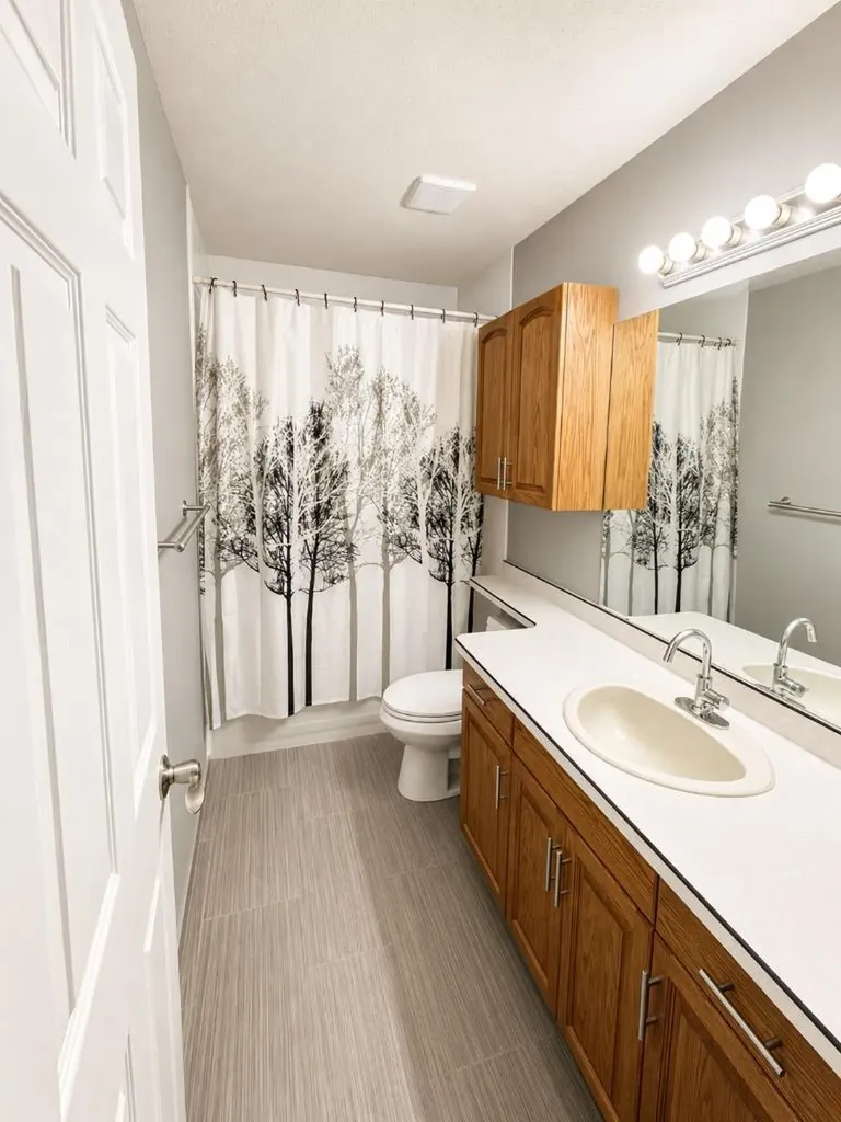 3401 59 Street Close Camrose AB T4V 4y9