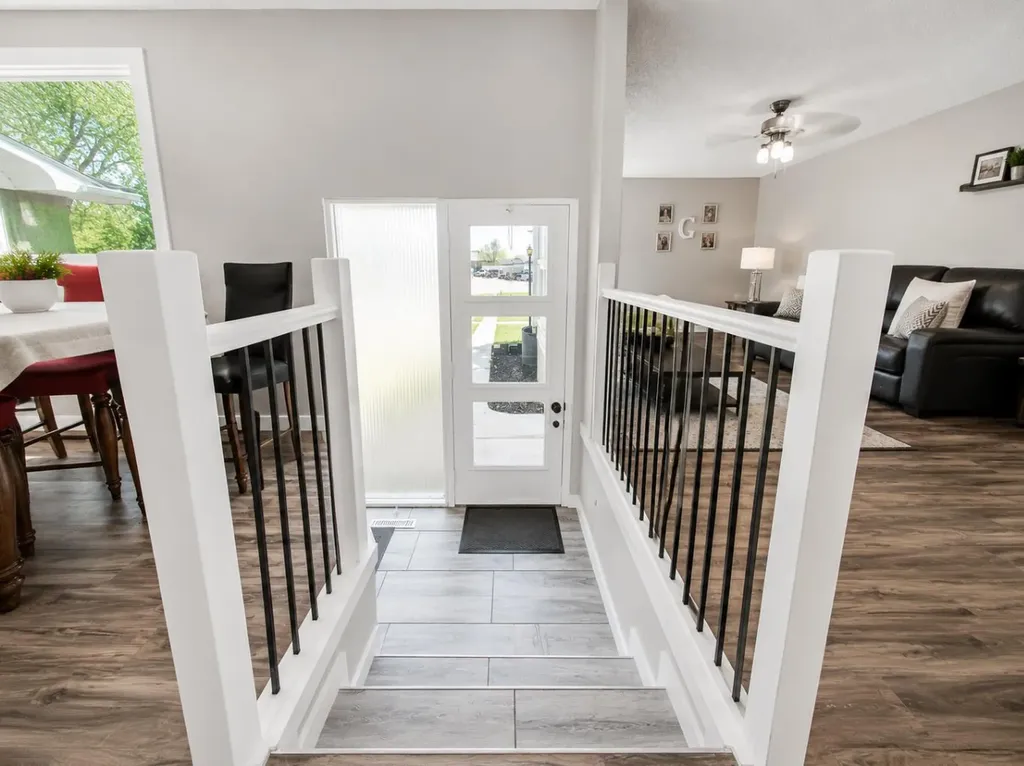 5112 46 Avenue Ponoka AB T4J 1J5