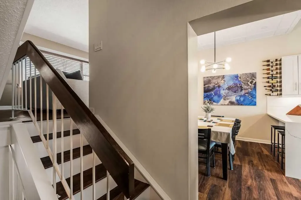 99 Brae Glen Lane SW Calgary AB T2W 1B6