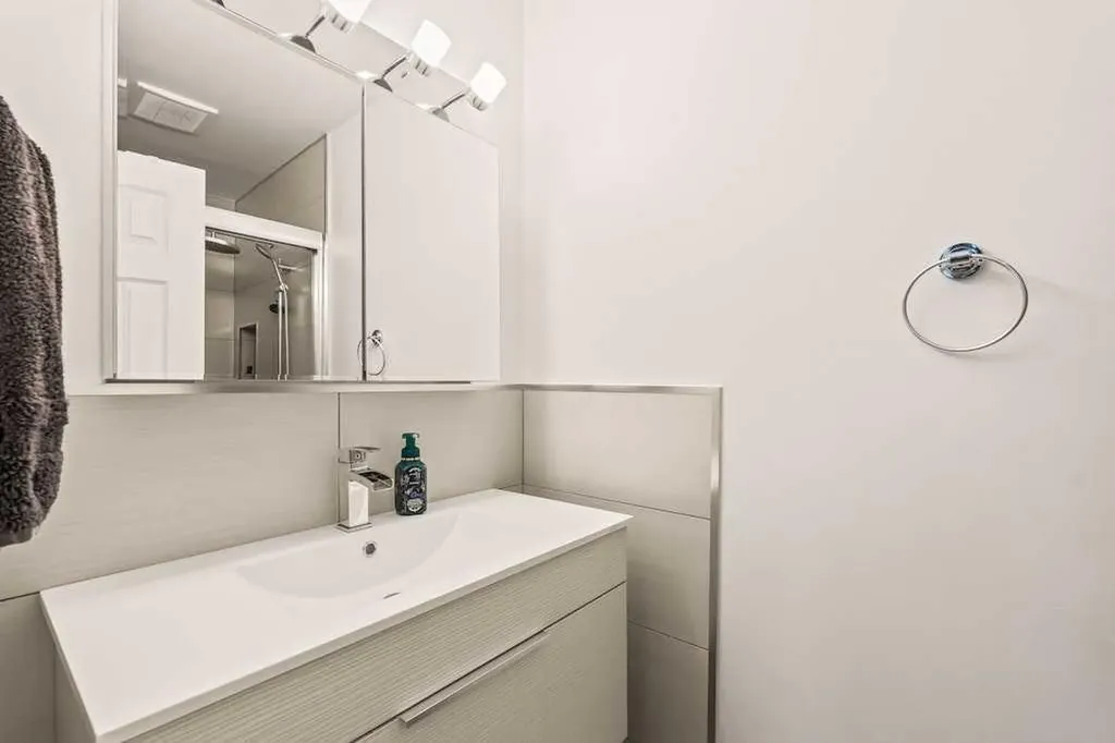 99 Brae Glen Lane SW Calgary AB T2W 1B6