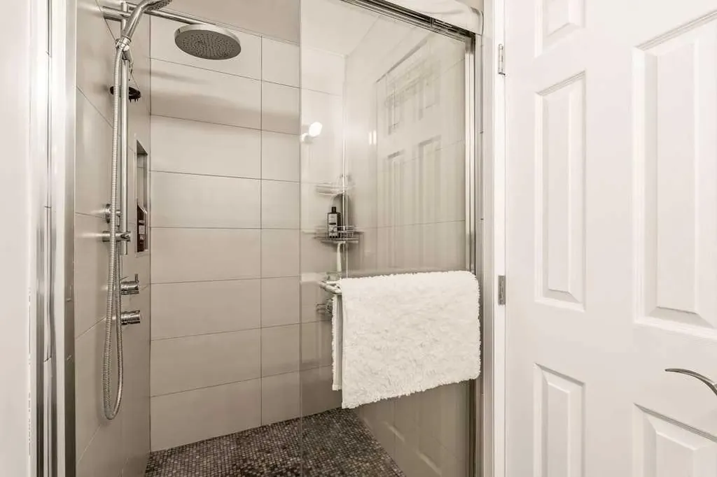 99 Brae Glen Lane SW Calgary AB T2W 1B6