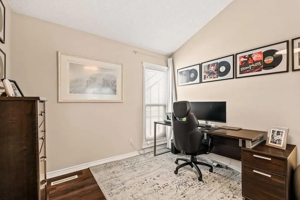 99 Brae Glen Lane SW Calgary AB T2W 1B6