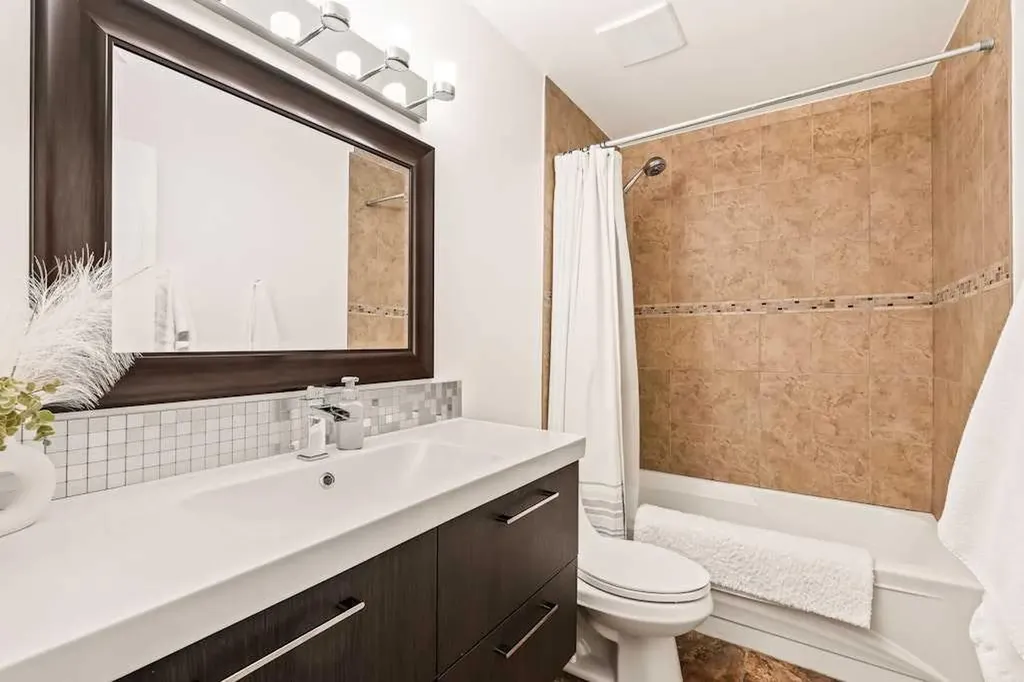 99 Brae Glen Lane SW Calgary AB T2W 1B6