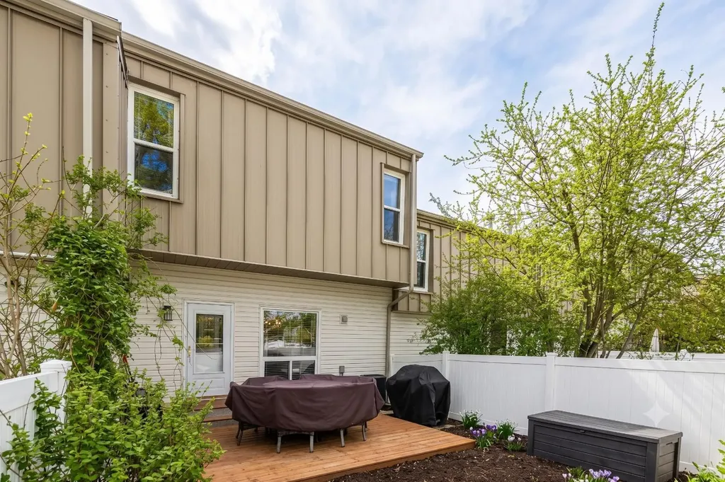99 Brae Glen Lane SW Calgary AB T2W 1B6