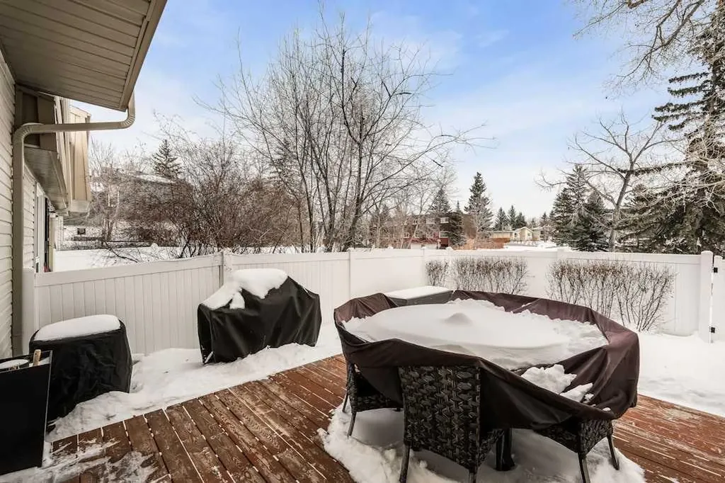 99 Brae Glen Lane SW Calgary AB T2W 1B6