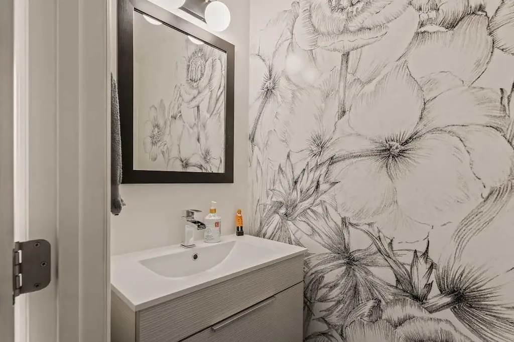 99 Brae Glen Lane SW Calgary AB T2W 1B6