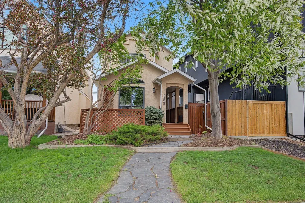 1206 19 Avenue NW Calgary AB T2M 1A2