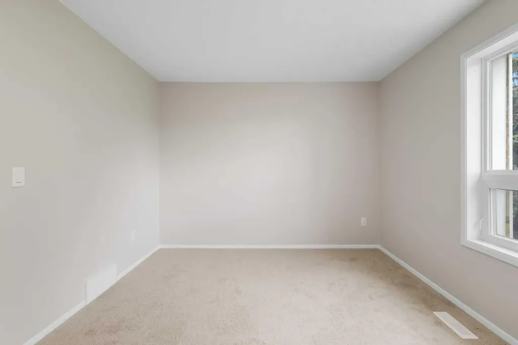 330 Canterbury Drive SW Calgary AB T2W 1H6
